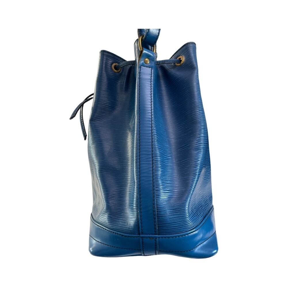 Authentic Louis Vuitton Blue Epi Noé Bucket Bag Made in France With Dust Bag - Picture 7 of 16